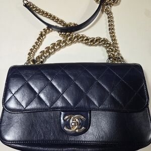 Chanel Navy Quilted Calfskin Shoulder Bag with Gold Chain